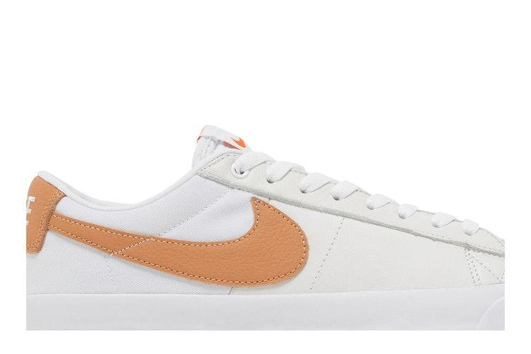 zoom-blazer-low-pro-gt-sb-light-cognac-dq3502-100_01