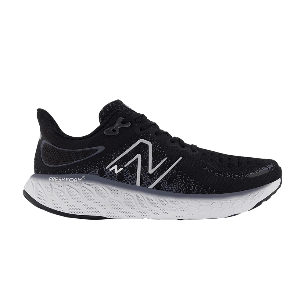Krossovki-New-Balance-Fresh-Foam-X-1080v12-4E-Wide-Black-Thunder