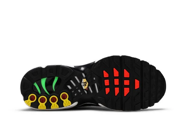 Кроссовки Nike Air Max Plus GS 'Green Strike Flash Crimson'