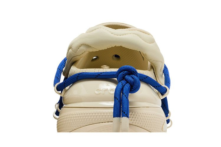Кроссовки Crocs Rauw Alejandro x Mega Crush Clog 'Bone'