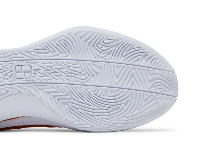 Кроссовки Nike Wmns Sabrina 1 TB 'University Gold'