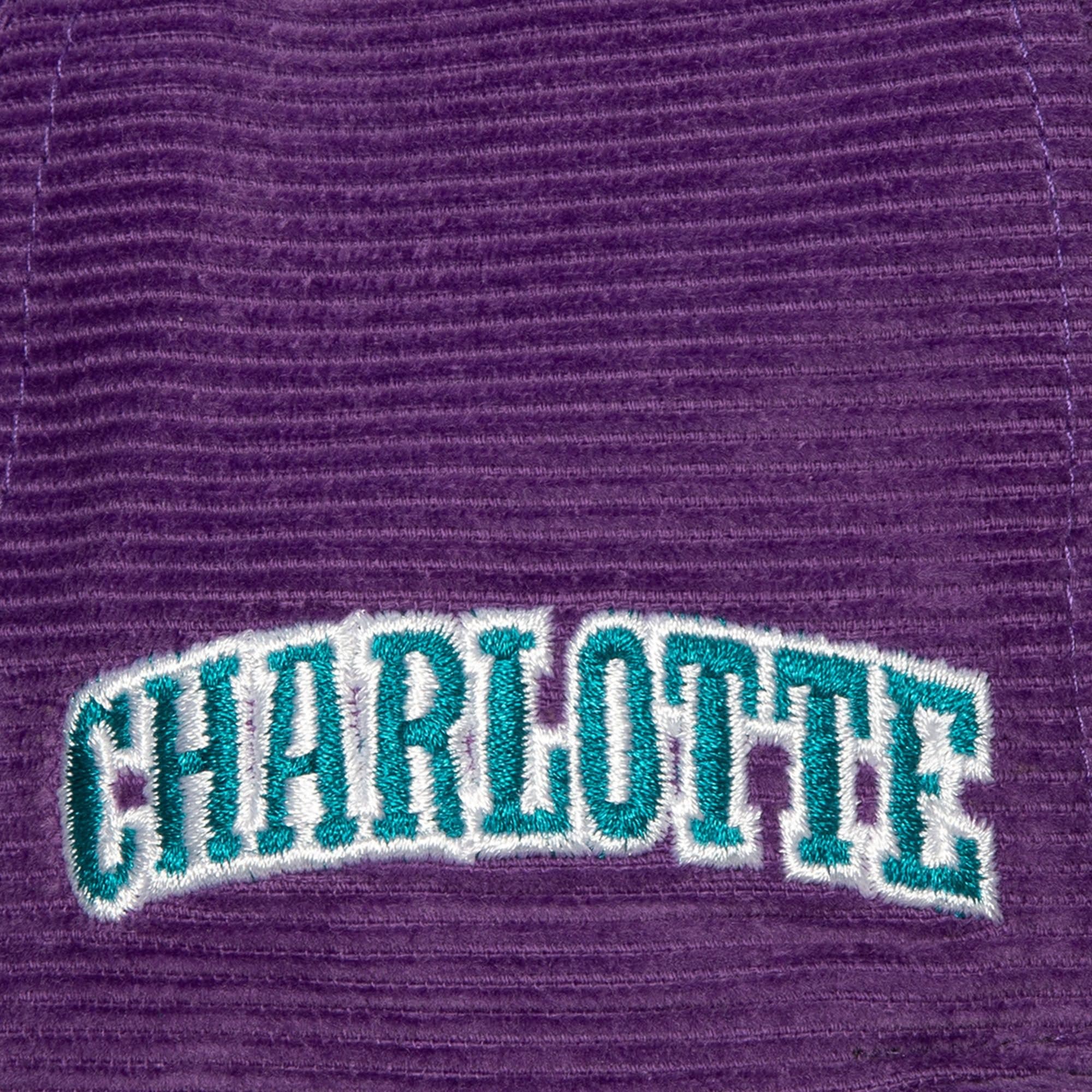 Mitchell-Ness-All-Directions-Snapback-HWC-Charlotte-Hornets-Hat-2