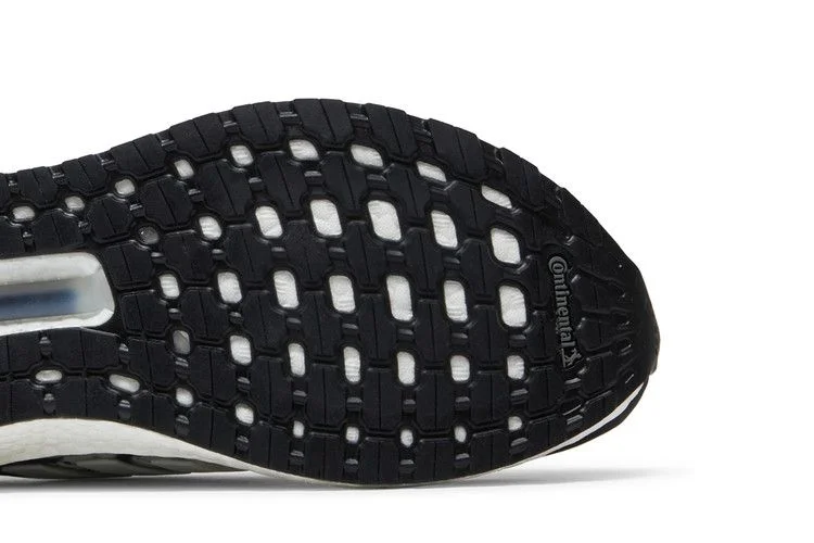 Krossovki-adidas-UltraBoost-19.5-DNA-White-Black-4