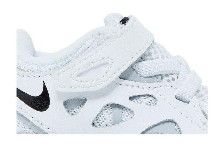 Кроссовки Nike Free Run 2 TD 'White Black'