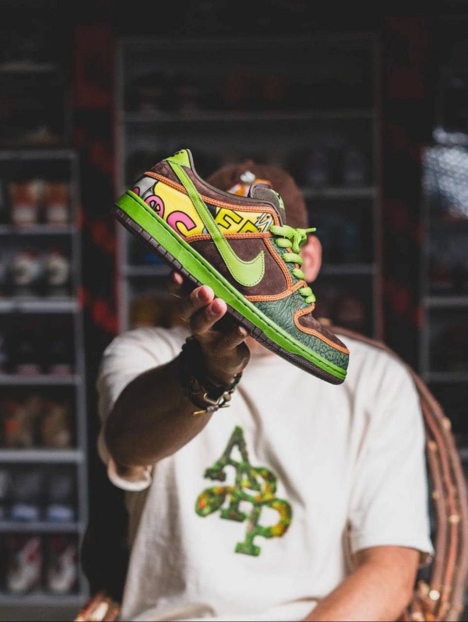 Nike-SB-Dunk-Low-De-La-Soul-1
