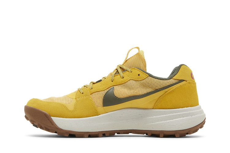 Кроссовки Nike ACG Lowcate 'Solar Flare'