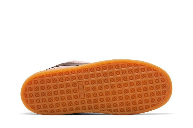 suede-xl-big-kid-peach-smoothie-gum-398180-01_03