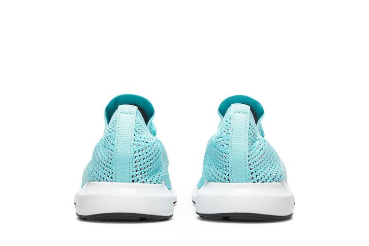 swift-run-primeknit-cq2034_05