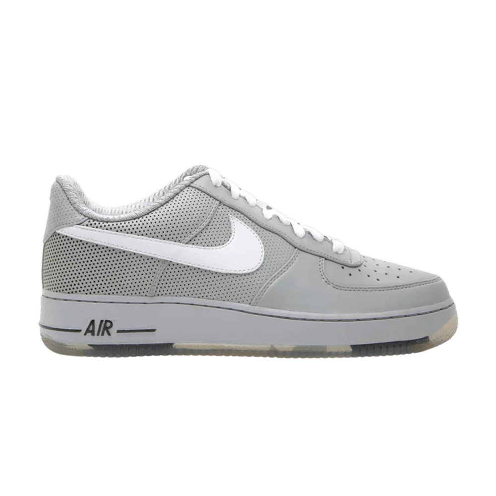 Krossovki-Nike-Air-Force1-Low-Premium-Futura