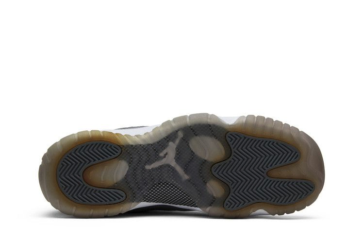 air-jordan-11-retro-gs-cool-grey-2010-378038-001_03