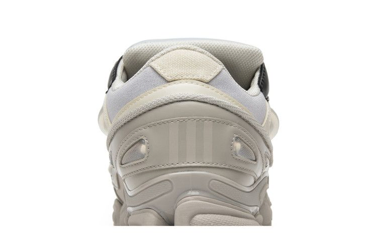 Кроссовки Raf Simons x adidas Ozweego 3 'Cream White'