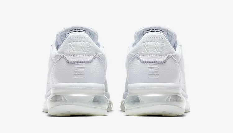 Krossovki-Nike-Wmns-Air-Max-LD-Zero-3
