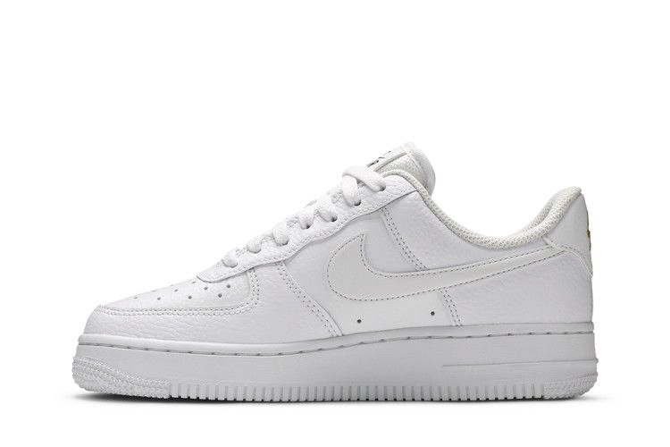 Кроссовки Nike Wmns Air Force 1 '07 Essential 'White Metallic Gold'