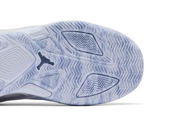 Кроссовки Shuyu Yang x Air Jordan Wmns Jordan Heir PF 'Be The Best'