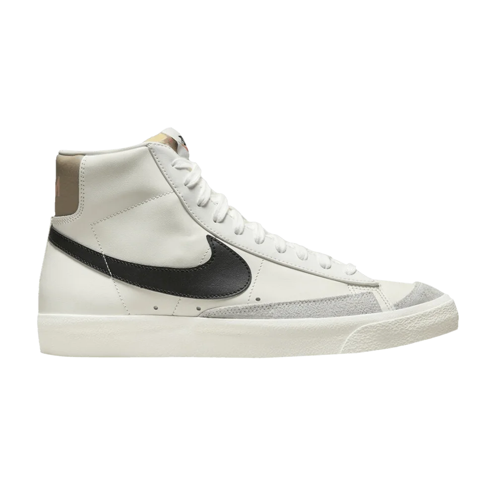 Krossovki-Nike-Blazer-Mid-77-Vintage-Sail-Black-Khaki