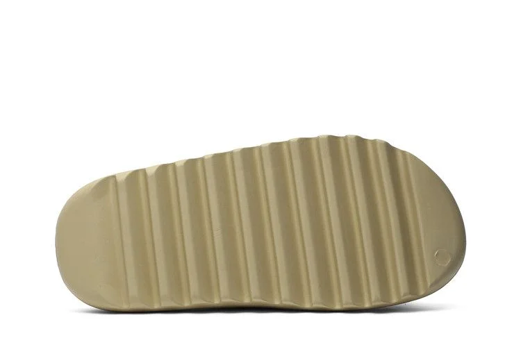 adidas-Yeezy-Slides-Desert-Sand-3