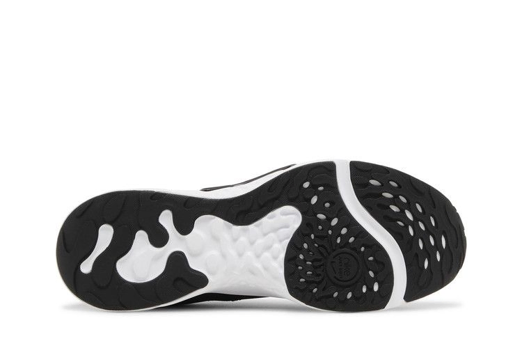 Кроссовки Nike Renew Retaliation TR 3 'Black White'