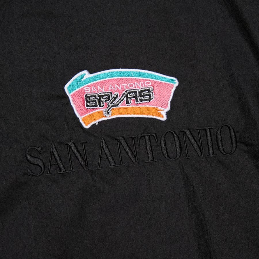Анорак Mitchell & Ness Black San Antonio Spurs Team OG 3.0 Anorak Quarter-Zip Jacket