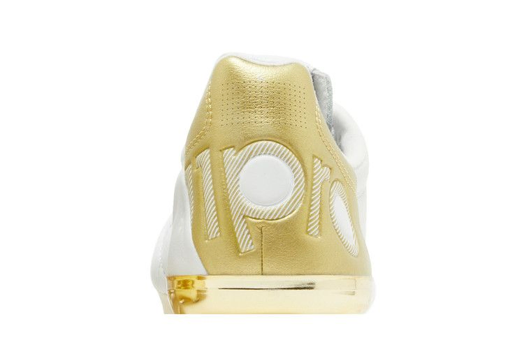 Кроссовки Toni Kroos x adidas 11Pro FG 'White Gold Metallic'