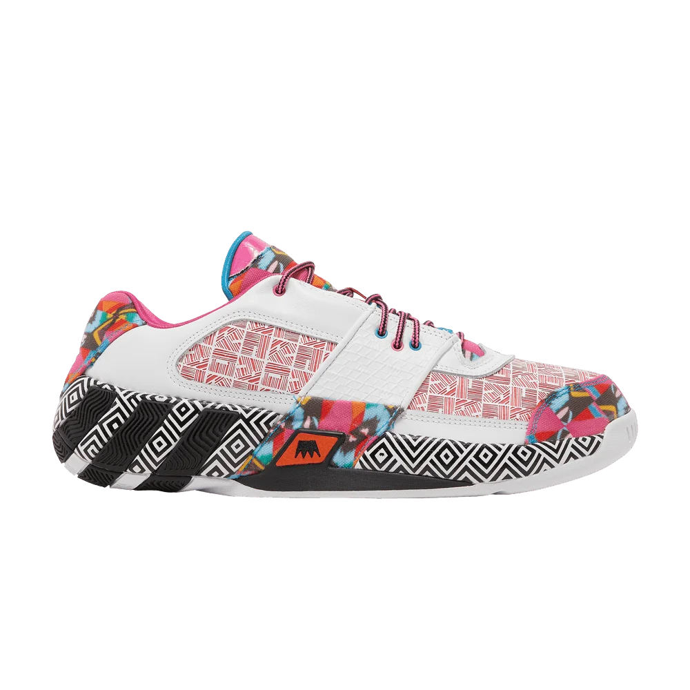 Krossovki-UNDRCRWN-x-adidas-Agent-Gil-Restomod-Remix-Collection-2022
