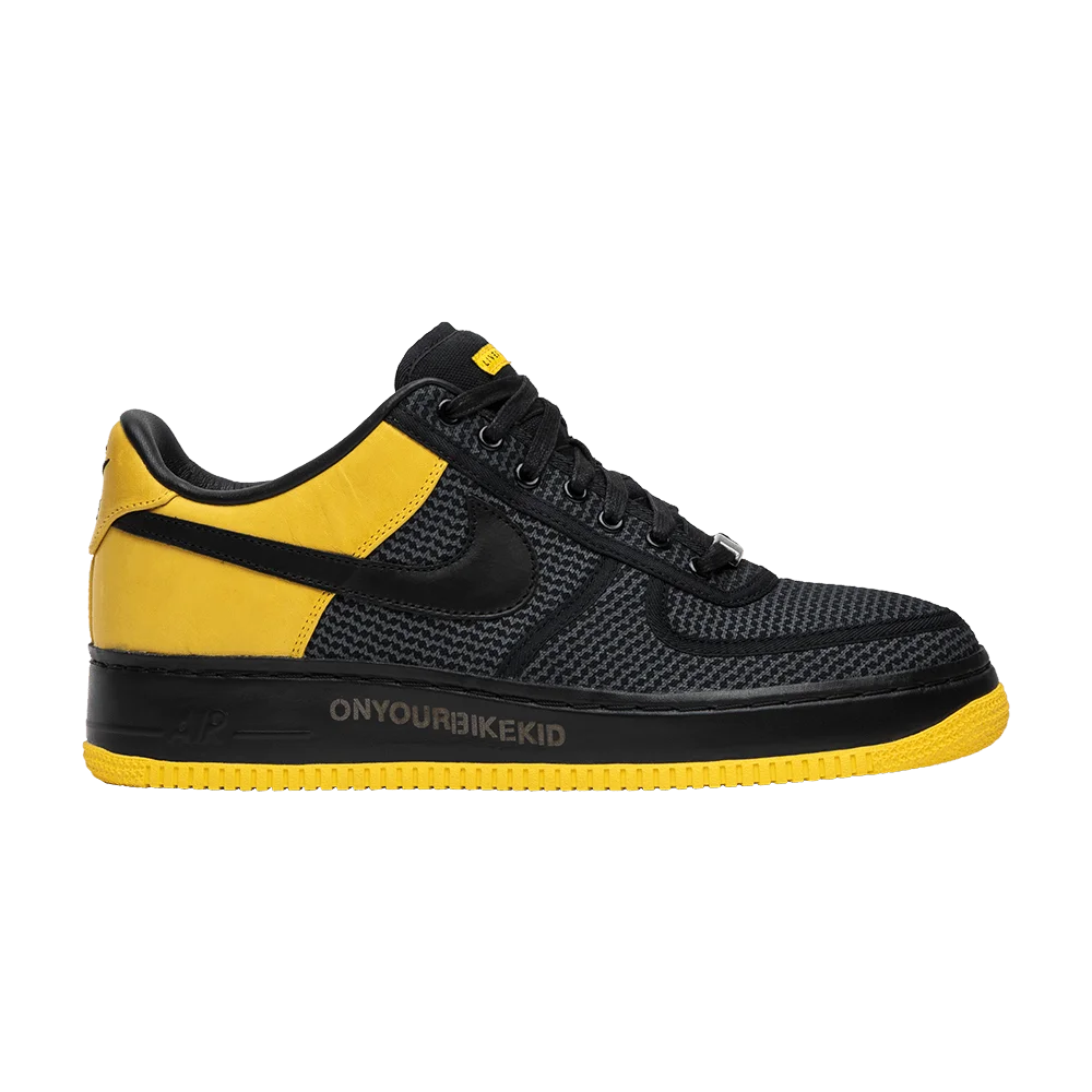 Krossovki-Undefeated-x-Livestrong-x-Nike-Air-Force-1-Low-Supreme-Livestrong