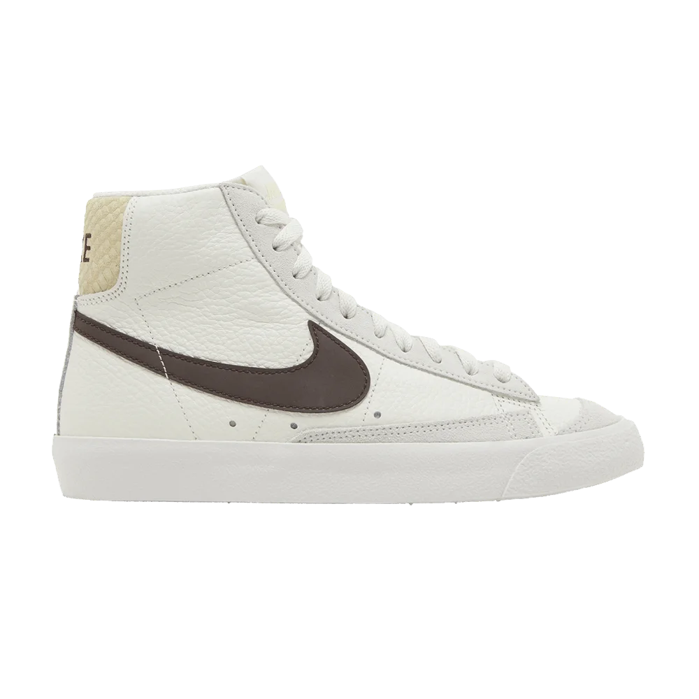 Krossovki-Nike-Wmns-Blazer-Mid-77-Python-Heel