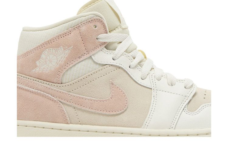 Кроссовки Wmns Air Jordan 1 Mid SE 'Seersucker'