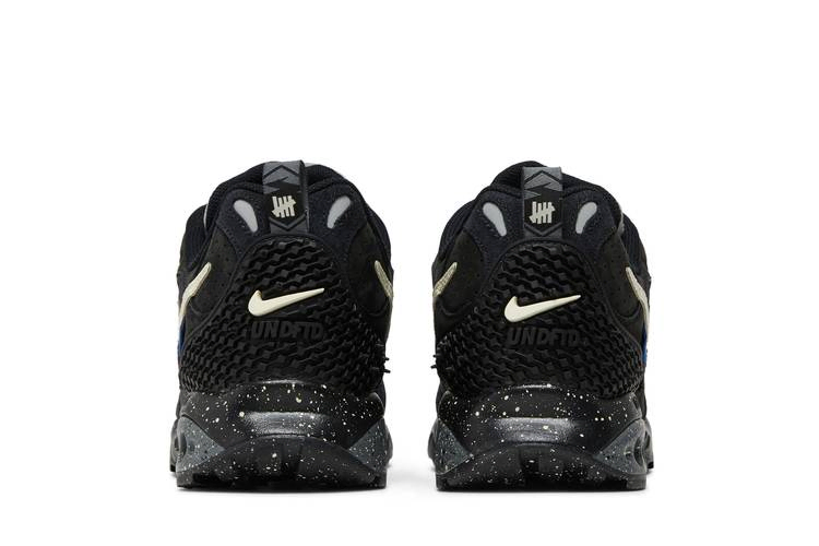 Кроссовки Undefeated x Nike Air Terra Humara 'Black'