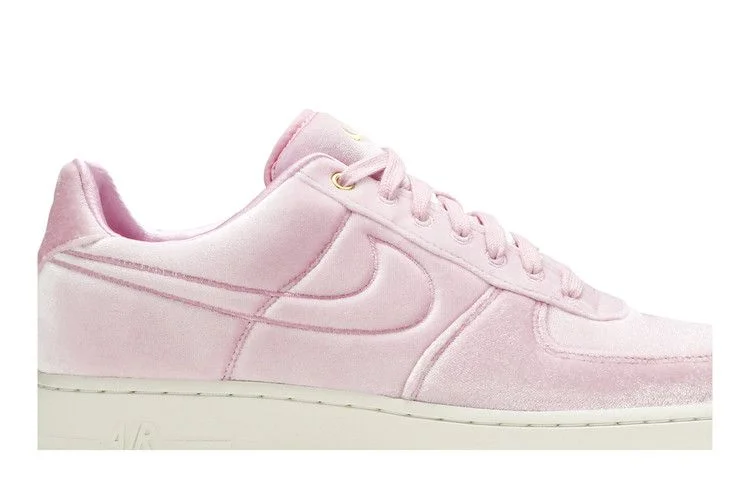 Кроссовки Nike Air Force 1 Low '07 Premium 'Pink Velour'
