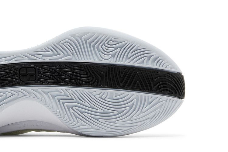 Кроссовки Nike Wmns Sabrina 1 EP 'Magnetic'