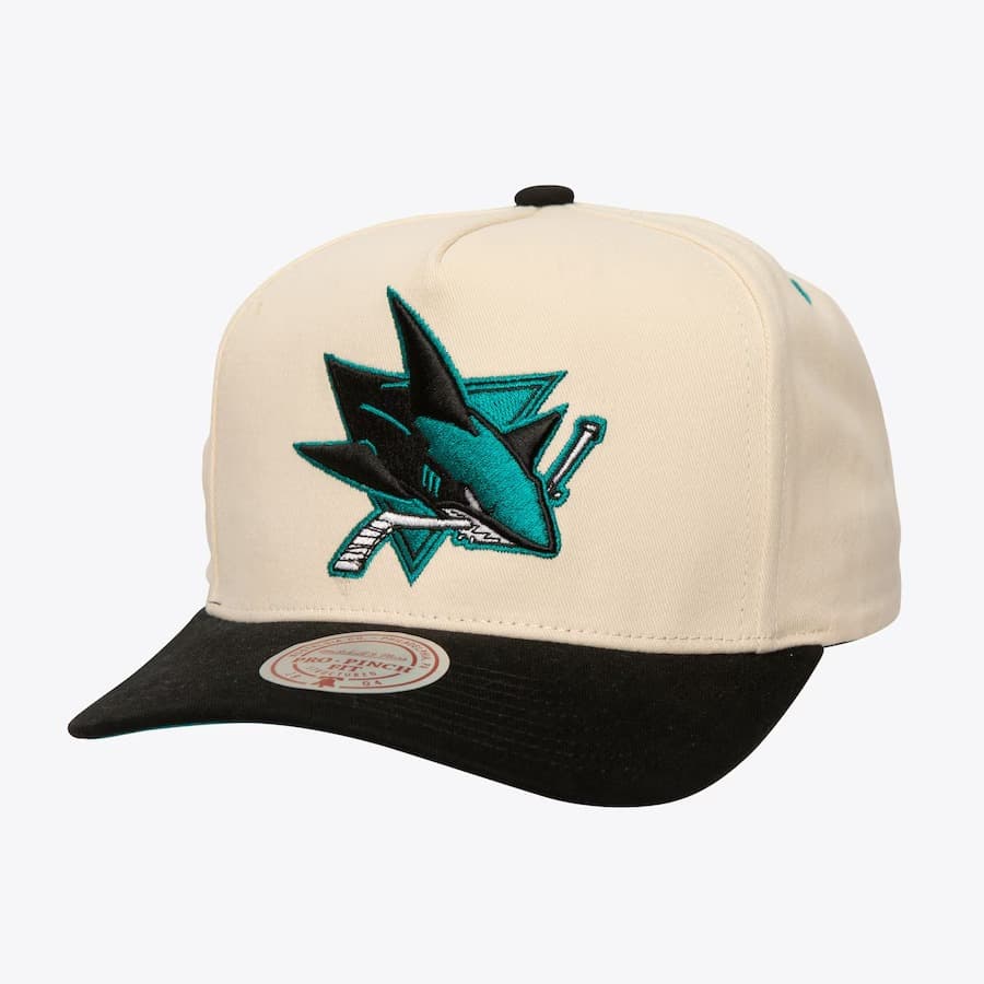 Бейсболка Mitchell & Ness Cream San Jose Sharks Overspray Pro Crown Snapback Hat