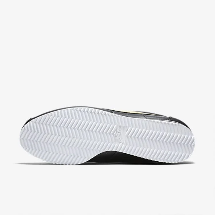 Кроссовки Nike Classic Cortez Premium 'Black Metallic Gold'