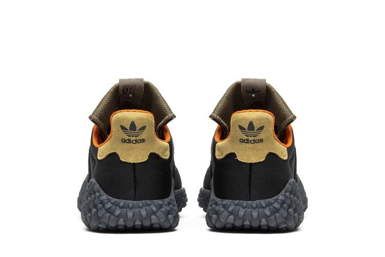 Кроссовки Bodega x adidas Kamanda 'Core Black'
