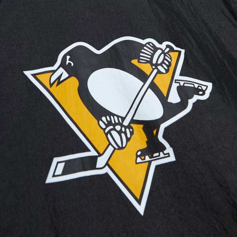 Анорак Mitchell & Ness Black Pittsburgh Penguins Team 2.0 Anorak Quarter-Zip Windbreaker Jacket