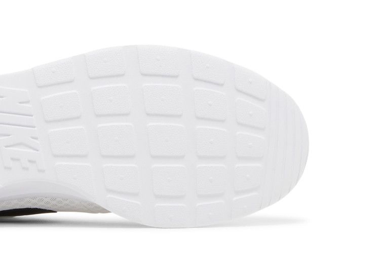 tanjun-white-black-dj6258-100_04