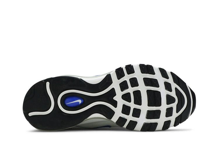 wmns-air-max-97-essential-flash-crimson-silver-cz6087-101_03
