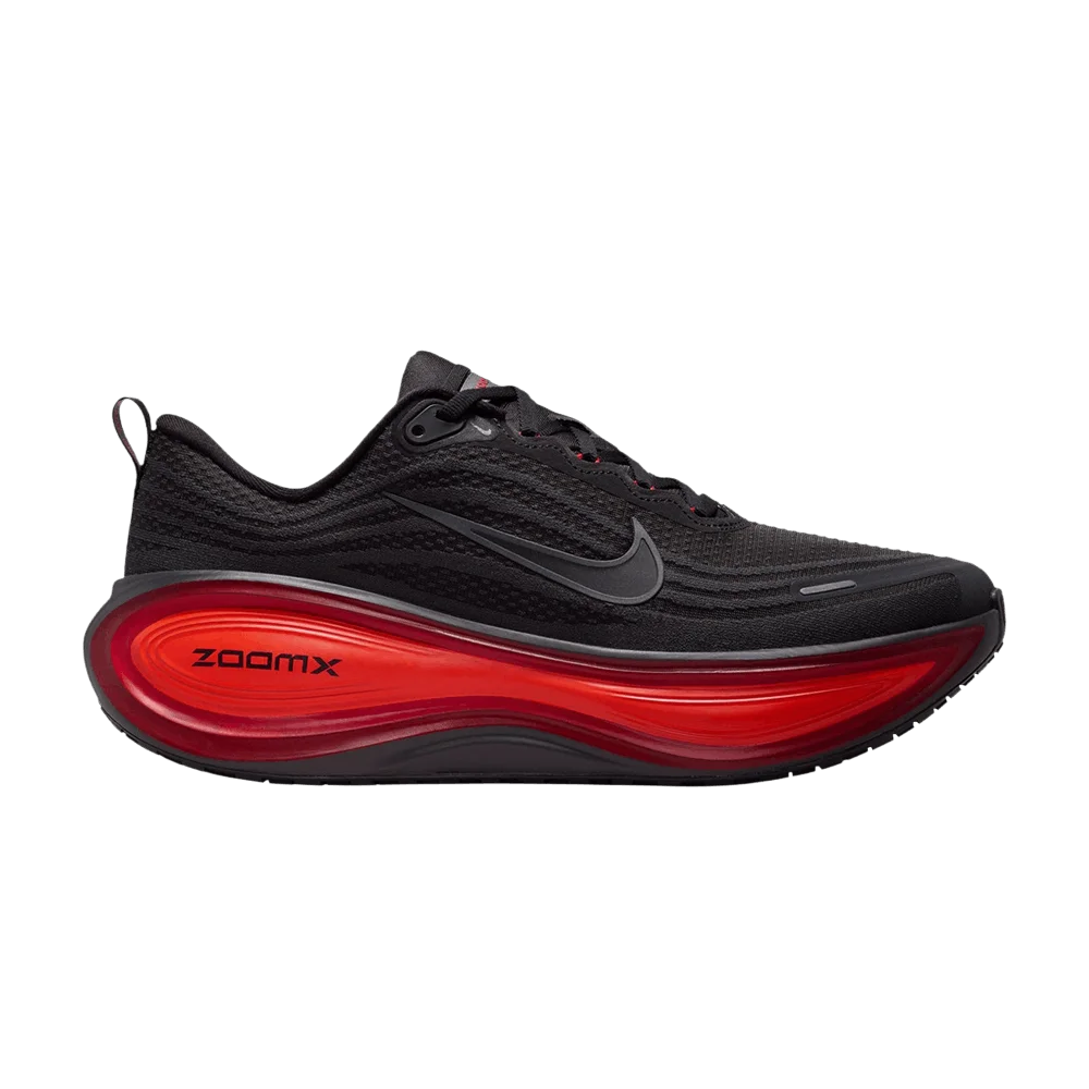 Krossovki-Nike-Vomero-Plus-Anthracite-Black-Bright-Crimson-University-Red