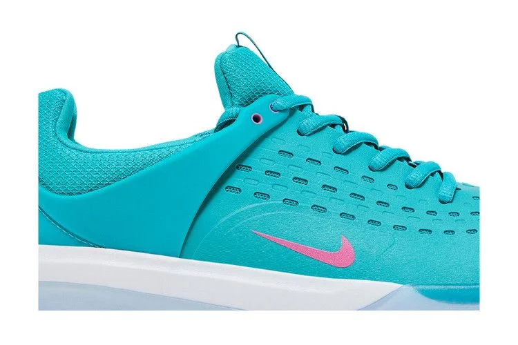 Кроссовки Nike Zoom Nyjah 3 SB 'Dusty Cactus'