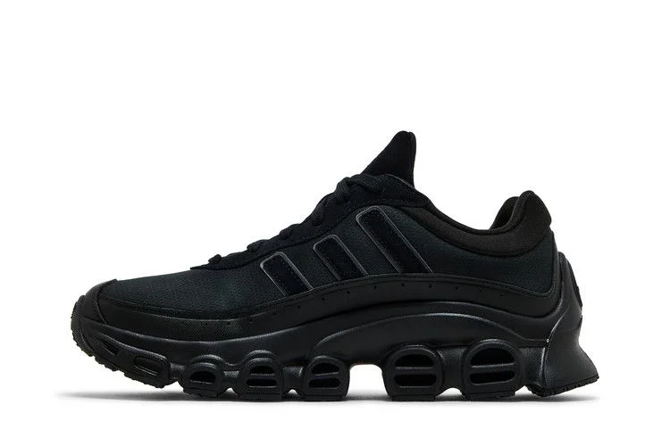 Krossovki-adidas-adiFOM-Megaride-Core-Black-2