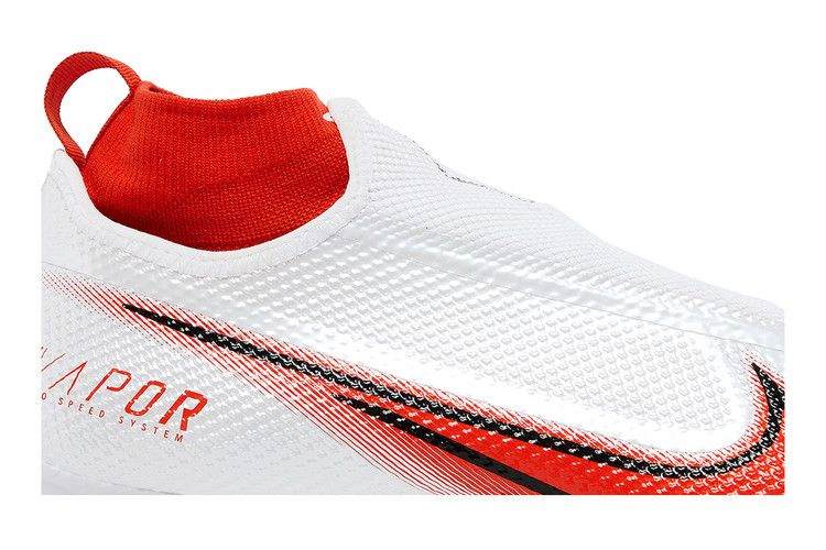 Кроссовки Nike Vapor Edge Pro 360 'White Team Orange'
