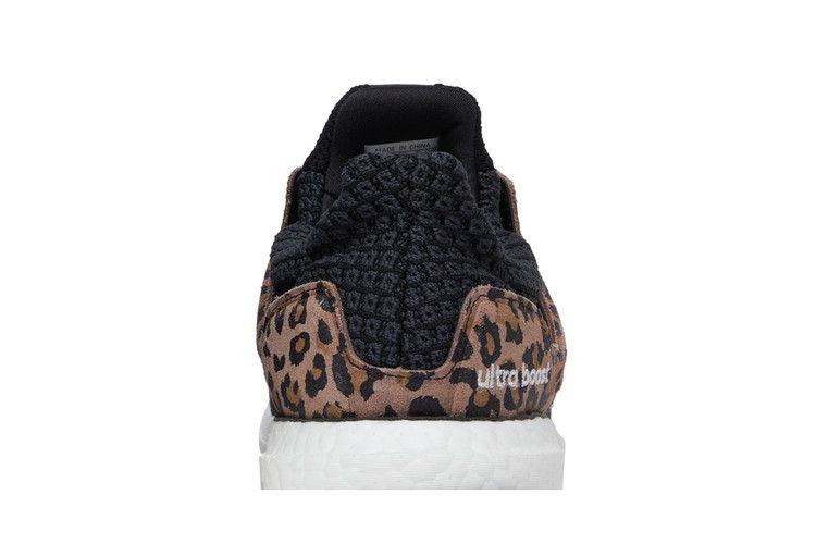 wmns-ultraboost-5-0-dna-leopard-hp9558_06
