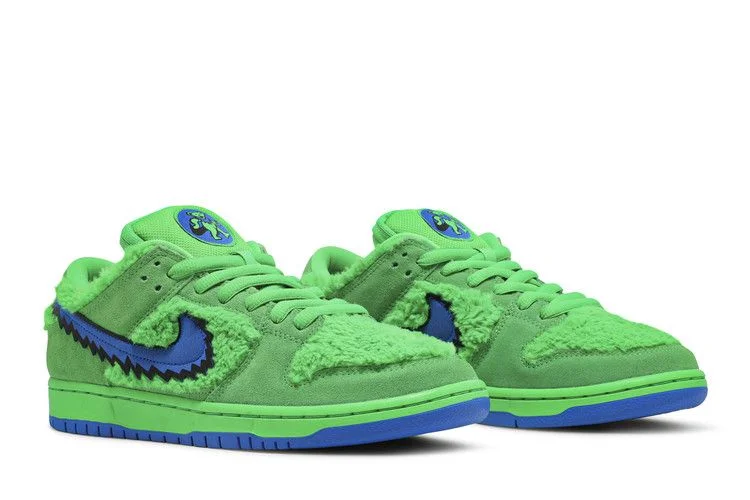 Krossovki-Grateful-Dead-x-Nike-Dunk-Low-SB-Green-Bear-7