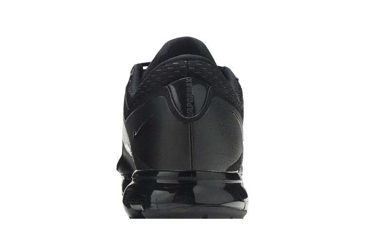 air-vapormax-cs-triple-black-ah9046-002_06