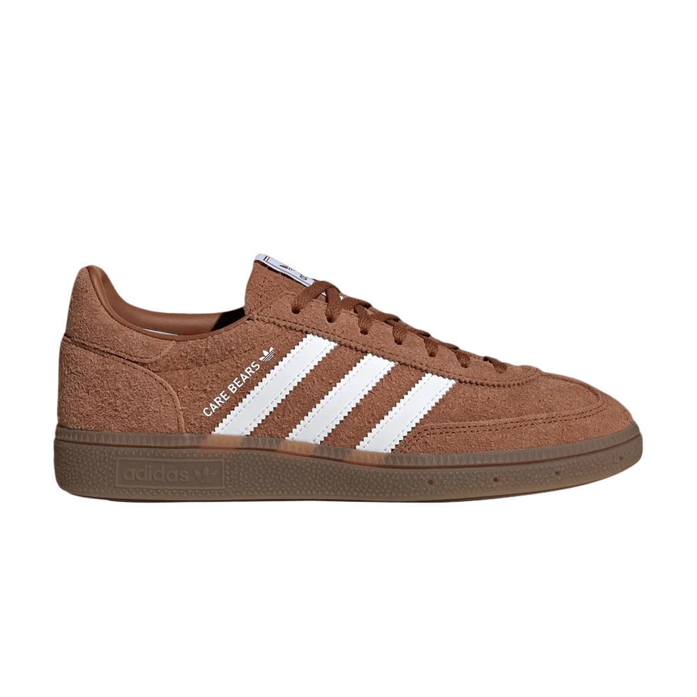 Krossovki-Care-Bears-x-adidas-Wmns-Spezial-Brown