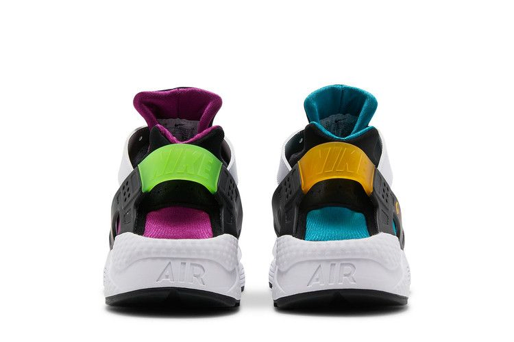Кроссовки Nike Air Huarache 'Peace, Love, Swoosh'