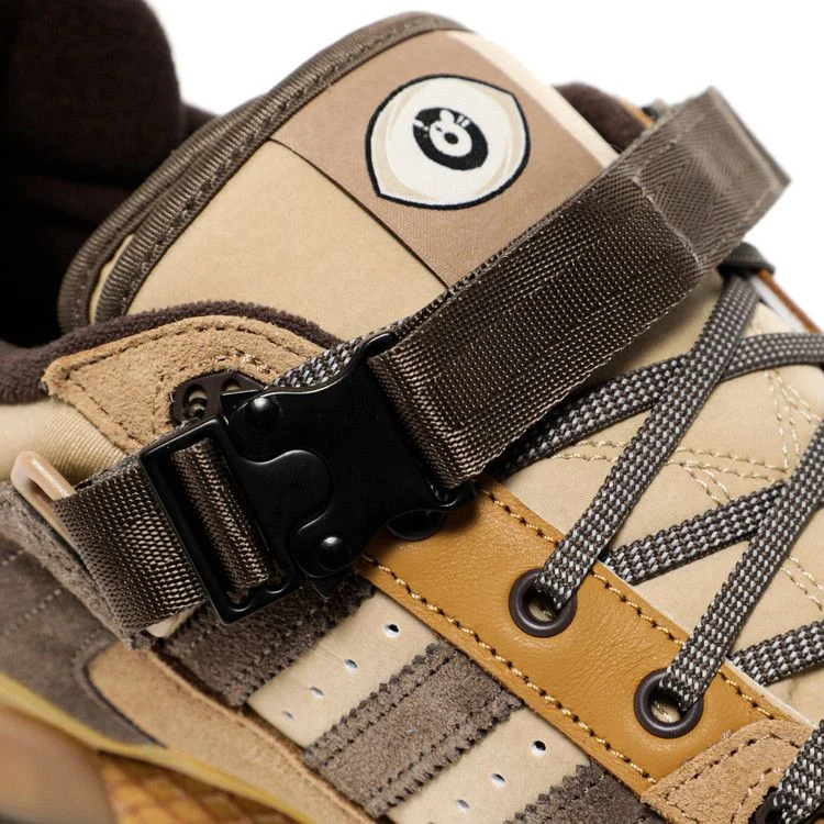 Krossovki-Bad-Bunny-x-adidas-Forum-Buckle-Low-The-First-Cafe-9