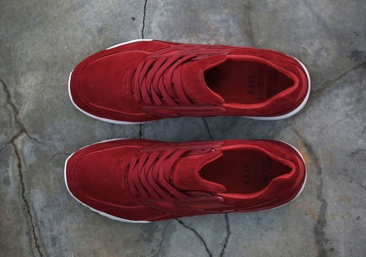 Кроссовки Bait x Brooks Regent 'Inferno'