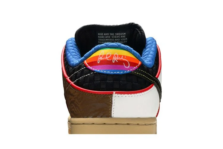 Krossovki-Nike-Dunk-Low-SB-What-The-Paul-6