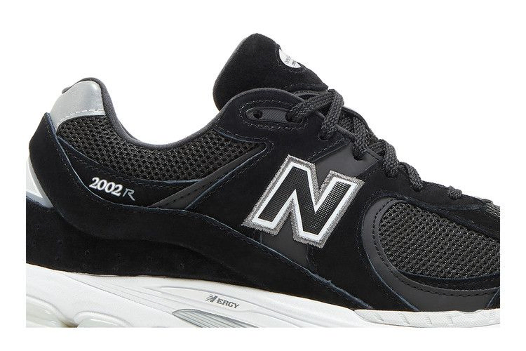 Кроссовки New Balance 2002R 'Black'