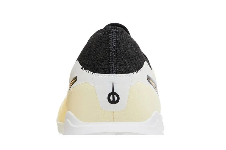Krossovki-Nike-Tiempo-Legend-10-Pro-TF-Mad-Ready-Pack-6